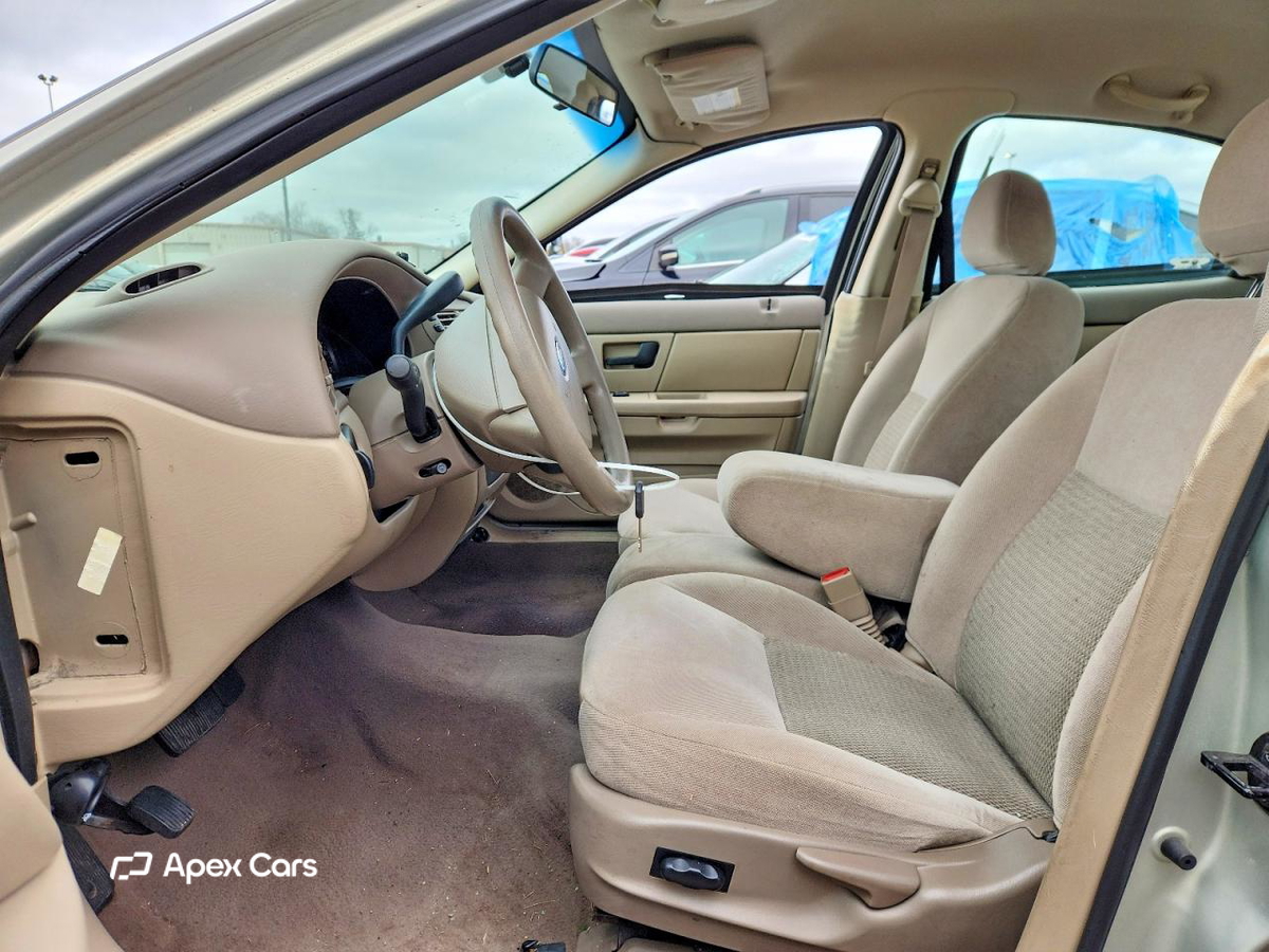 Ford Taurus 2005