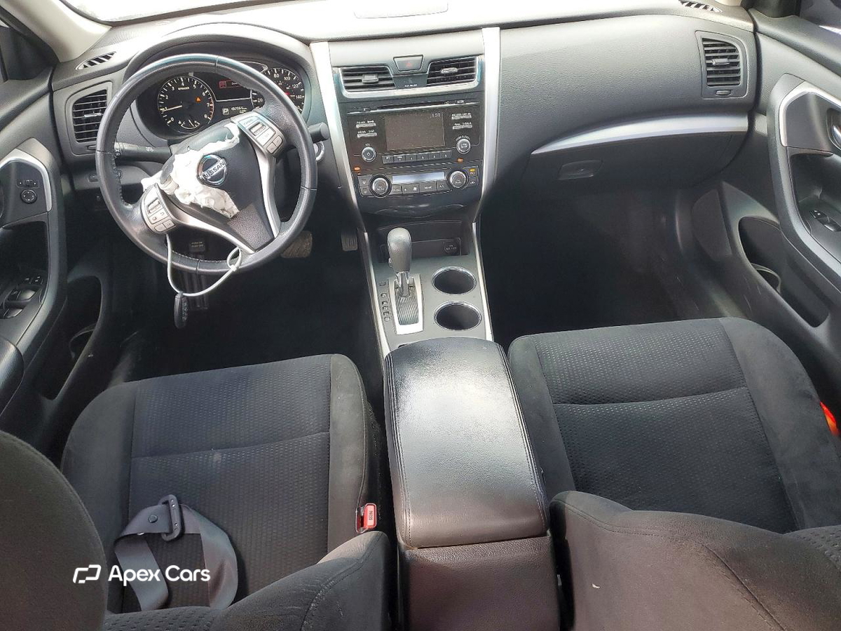 Nissan Altima 2015