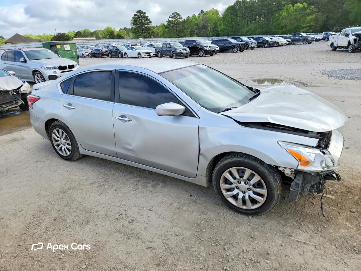 Nissan Altima 2015