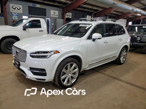 Volvo XC90 2017 - Image 1 of 13