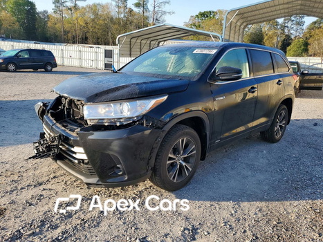 Toyota Highlander 2017 - Image 1 of 14