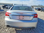 Chrysler 200 2012