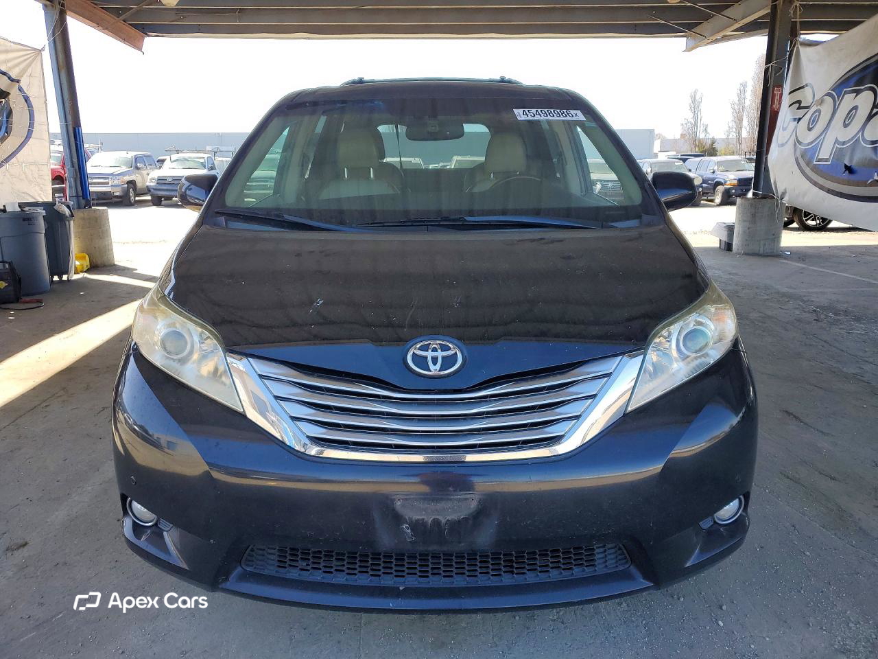 Toyota Sienna 2011
