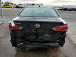 Nissan Versa 2021