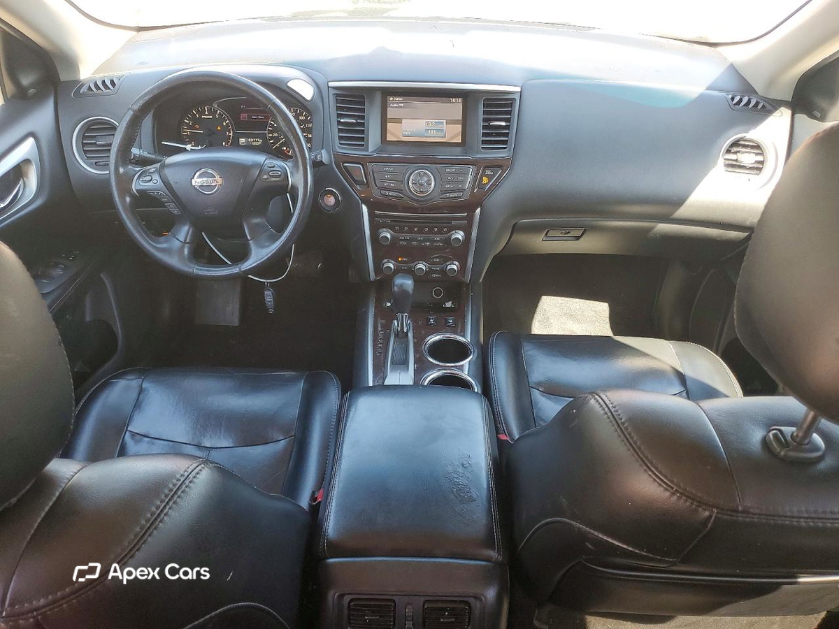 Nissan Pathfinder 2015