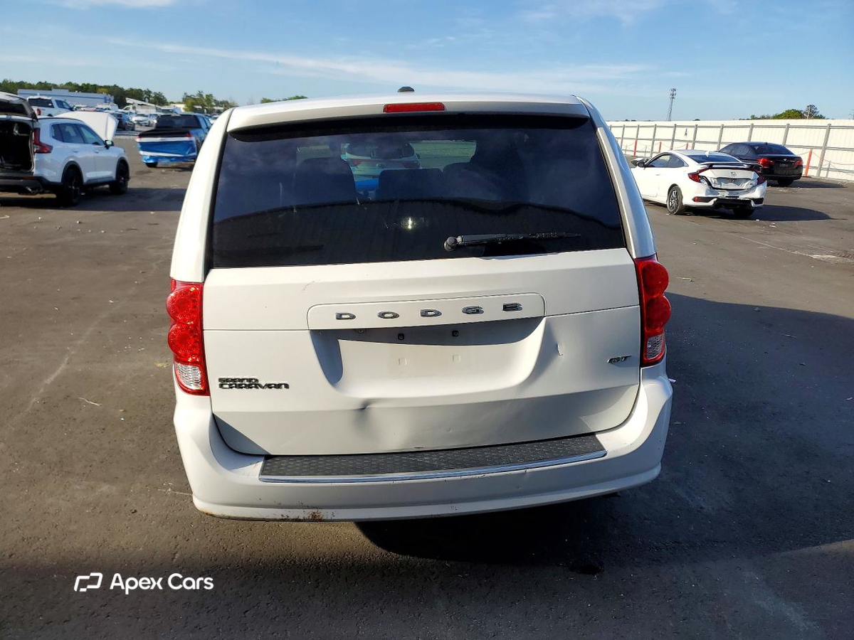 Dodge Caravan 2020