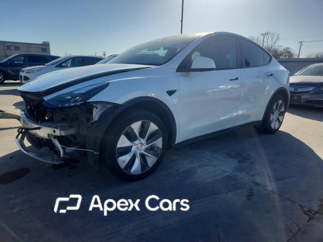 Tesla Model Y 2023 - Image 1 of 14