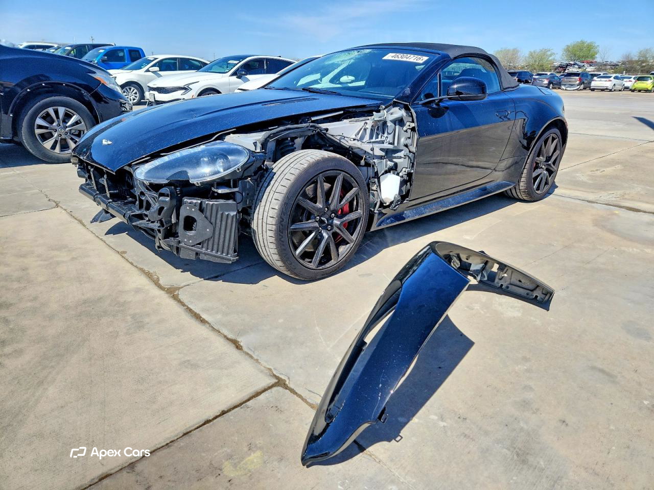 Aston Martin Vantage 2015