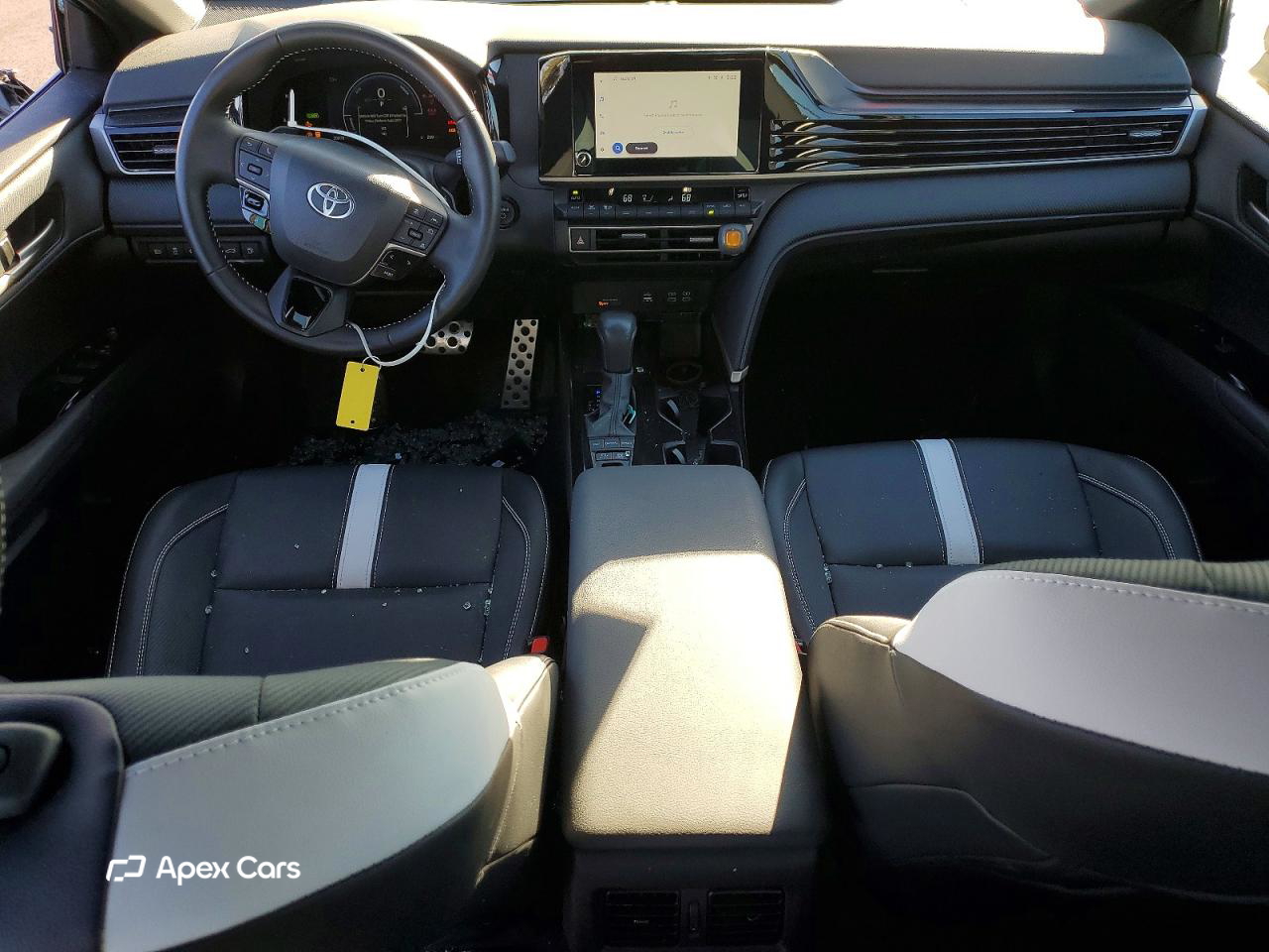 Toyota Camry 2025
