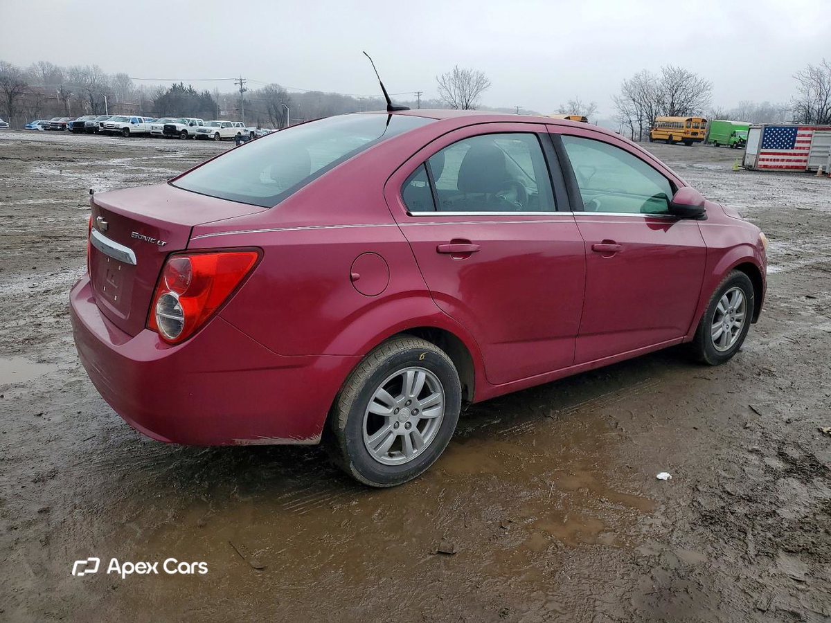 Chevrolet Sonic 2014