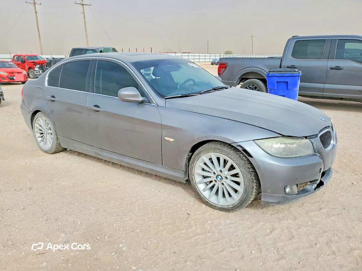 BMW Series 3 2011