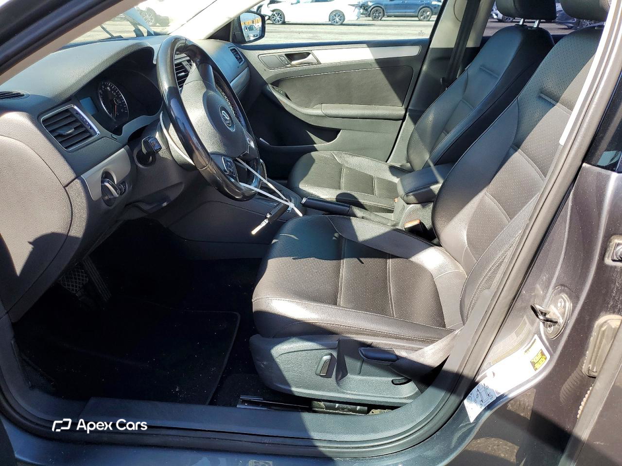 Volkswagen Jetta 2014
