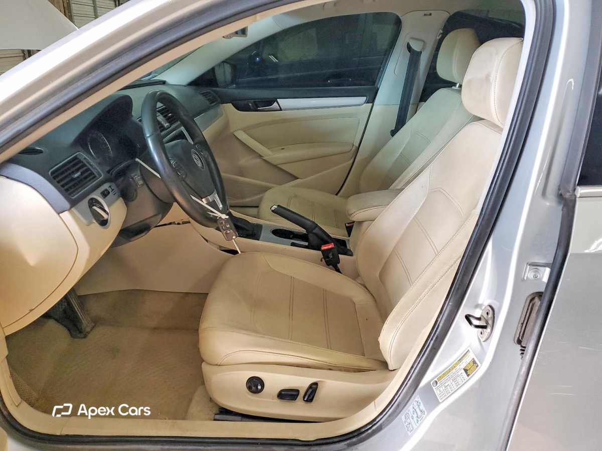 Volkswagen Passat 2013
