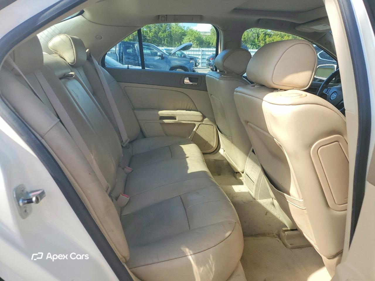 Cadillac STS 2006