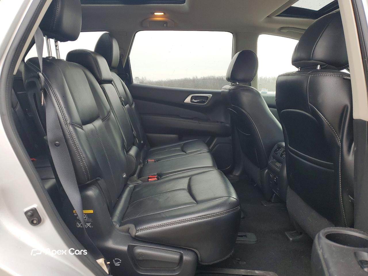 Nissan Pathfinder 2017