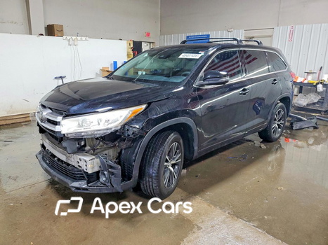 Toyota Highlander 2018 - Image 1 of 14