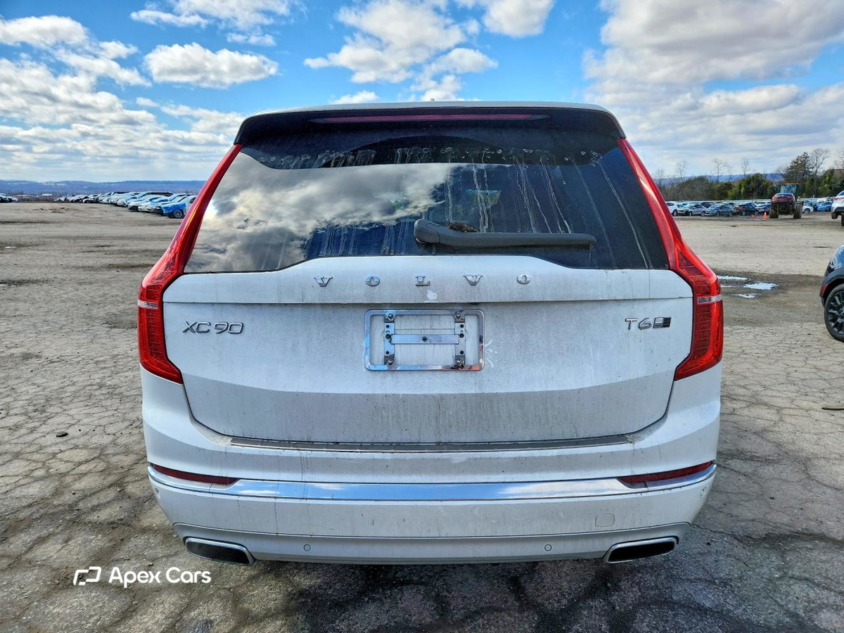 Volvo XC90 2020