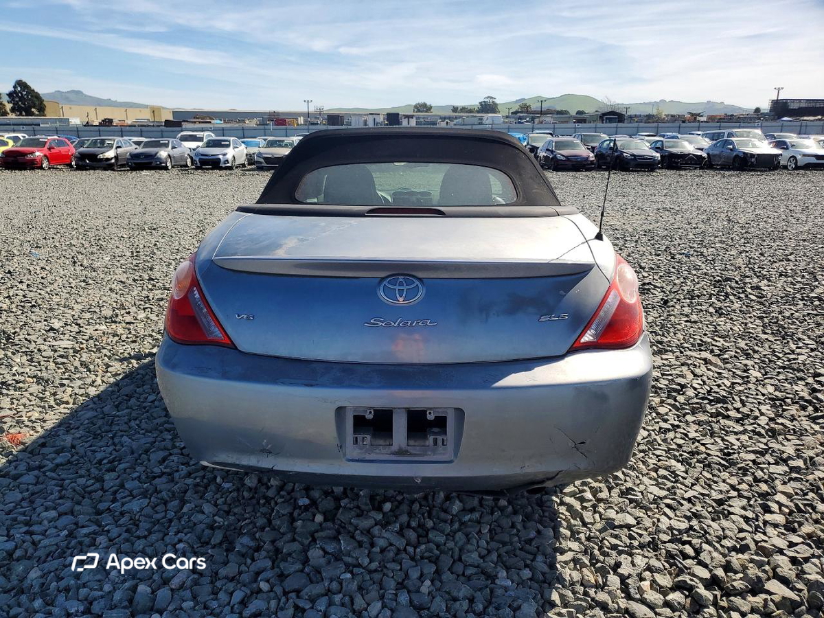 Toyota Camry 2006