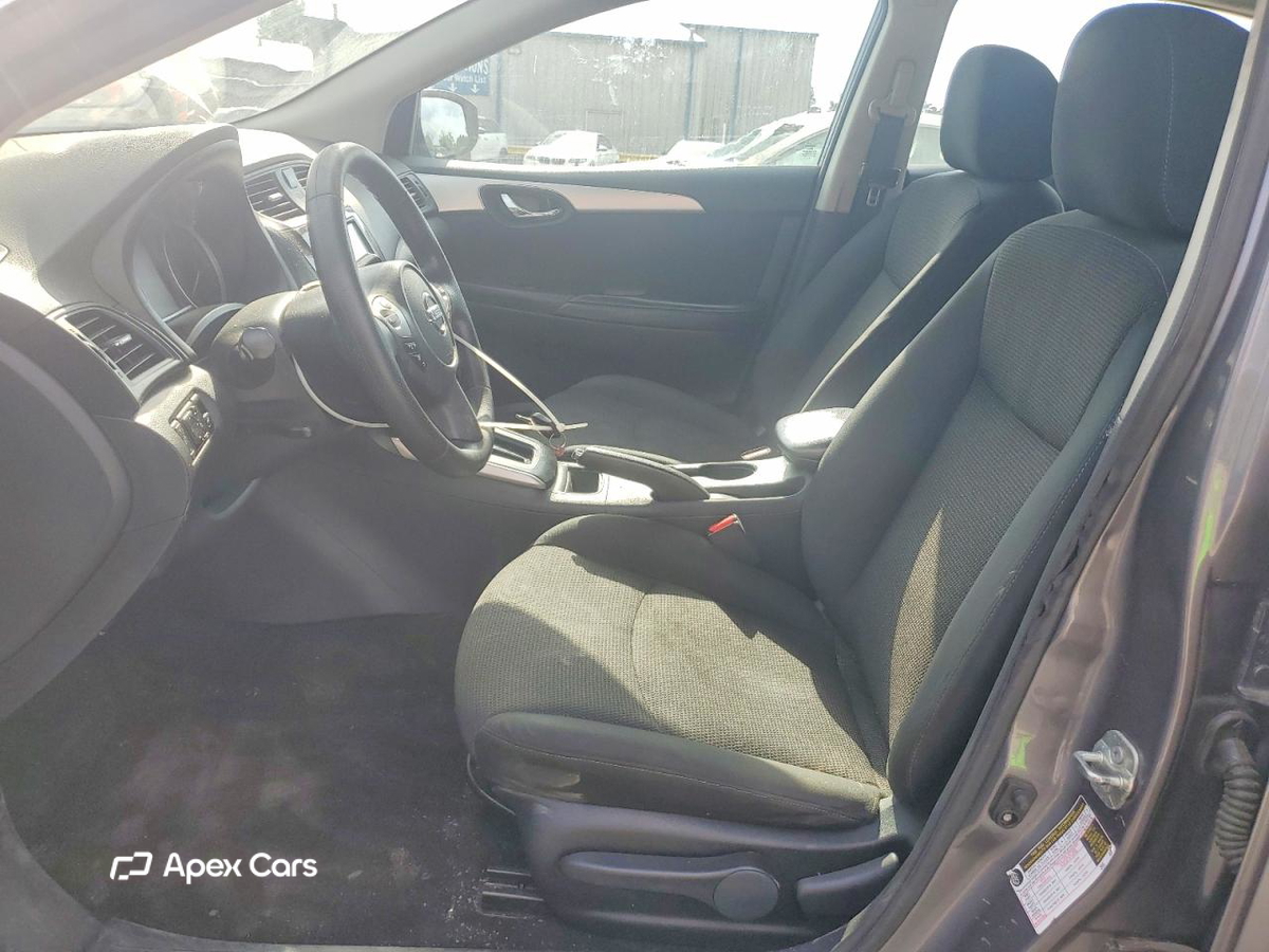 Nissan Sentra 2019