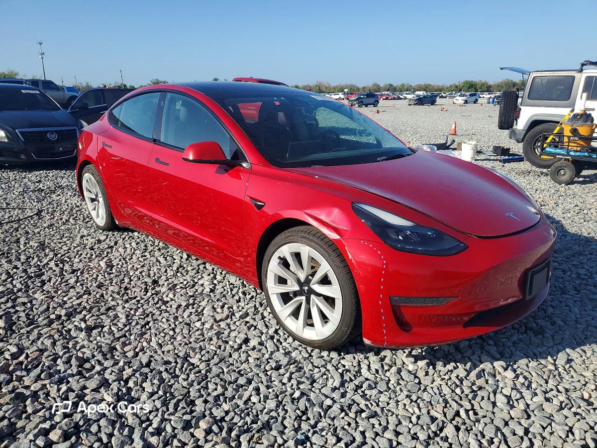 Tesla Model 3 2022