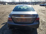 Acura RL 2010