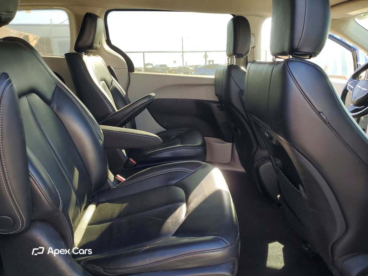 Chrysler Pacifica 2023