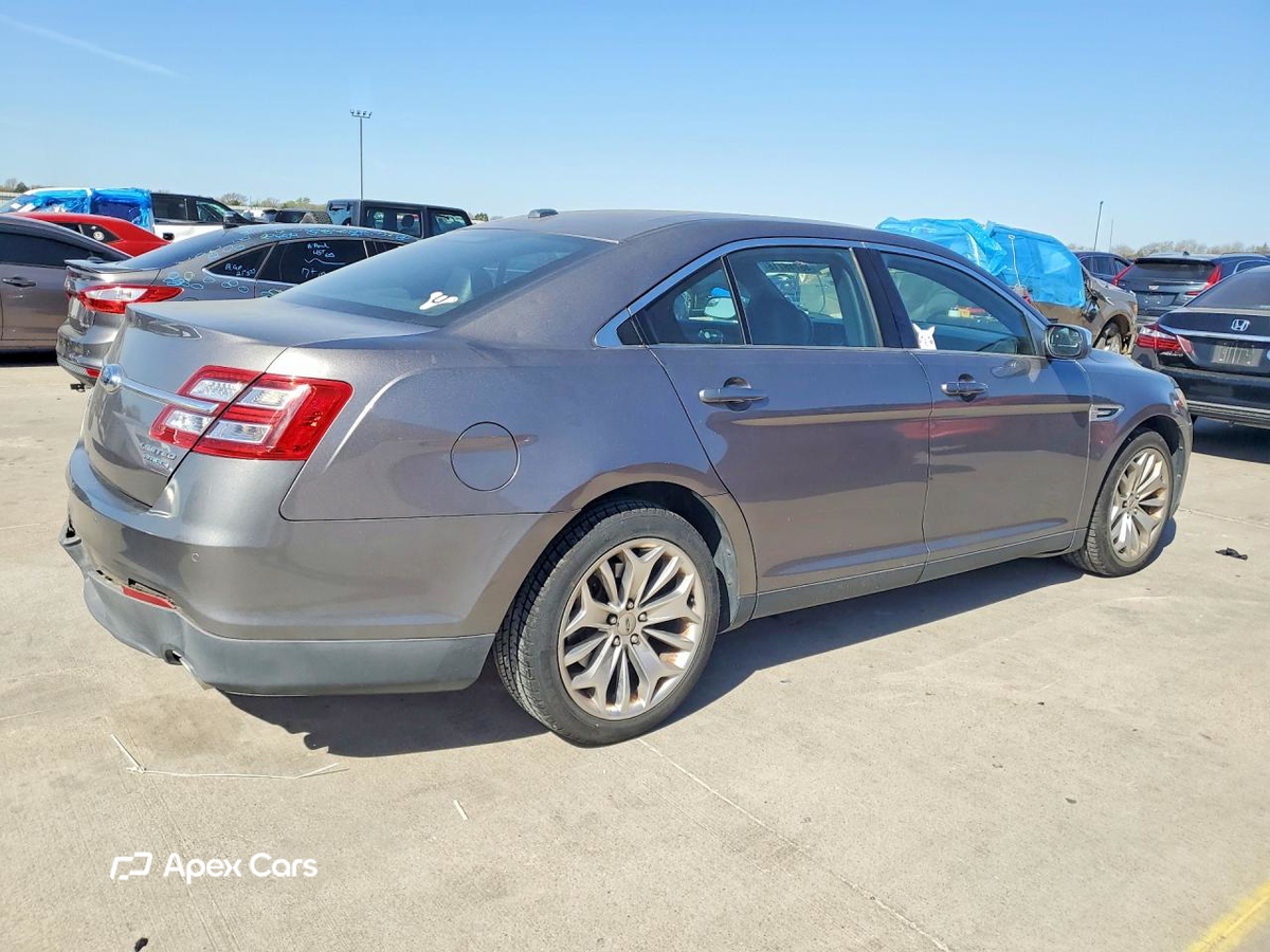 Ford Taurus 2014