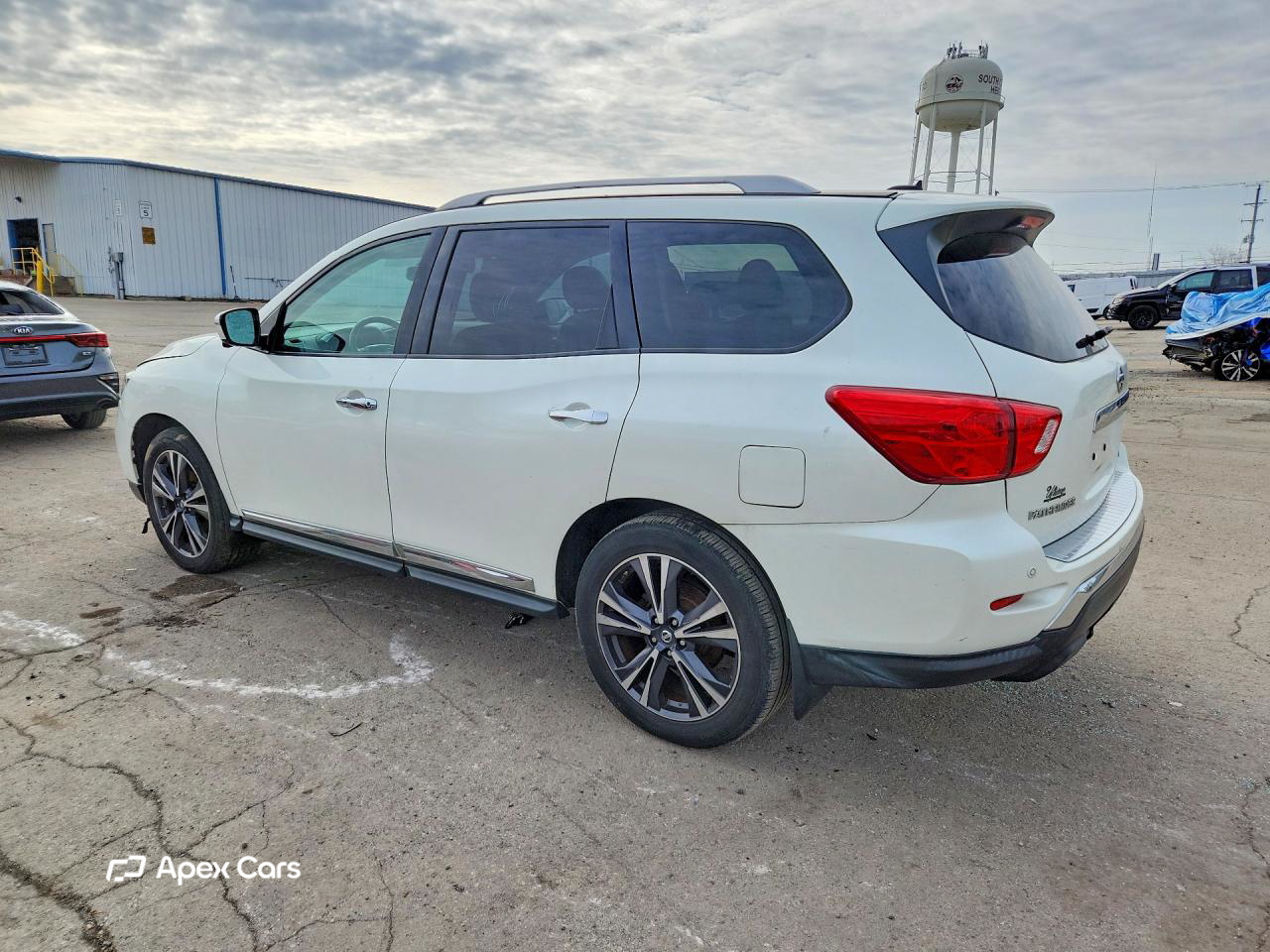 Nissan Pathfinder 2017