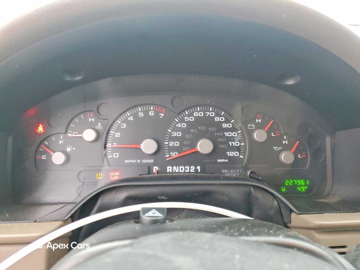 Ford Explorer 2004
