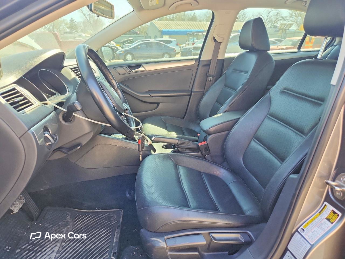 Volkswagen Jetta 2015