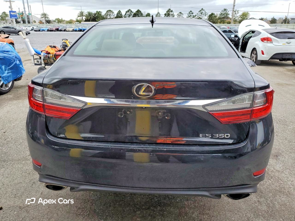 Lexus ES 2016