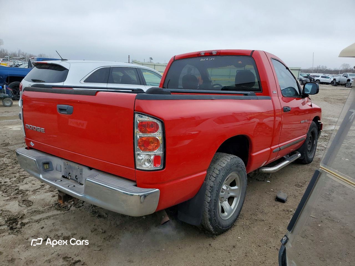 Dodge RAM 2002