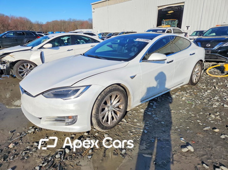 Tesla Model S 2017 - Image 1 of 13