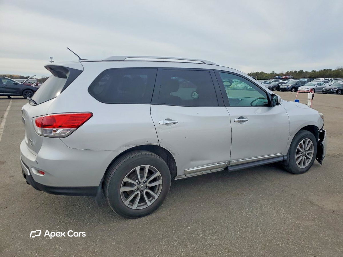 Nissan Pathfinder 2013