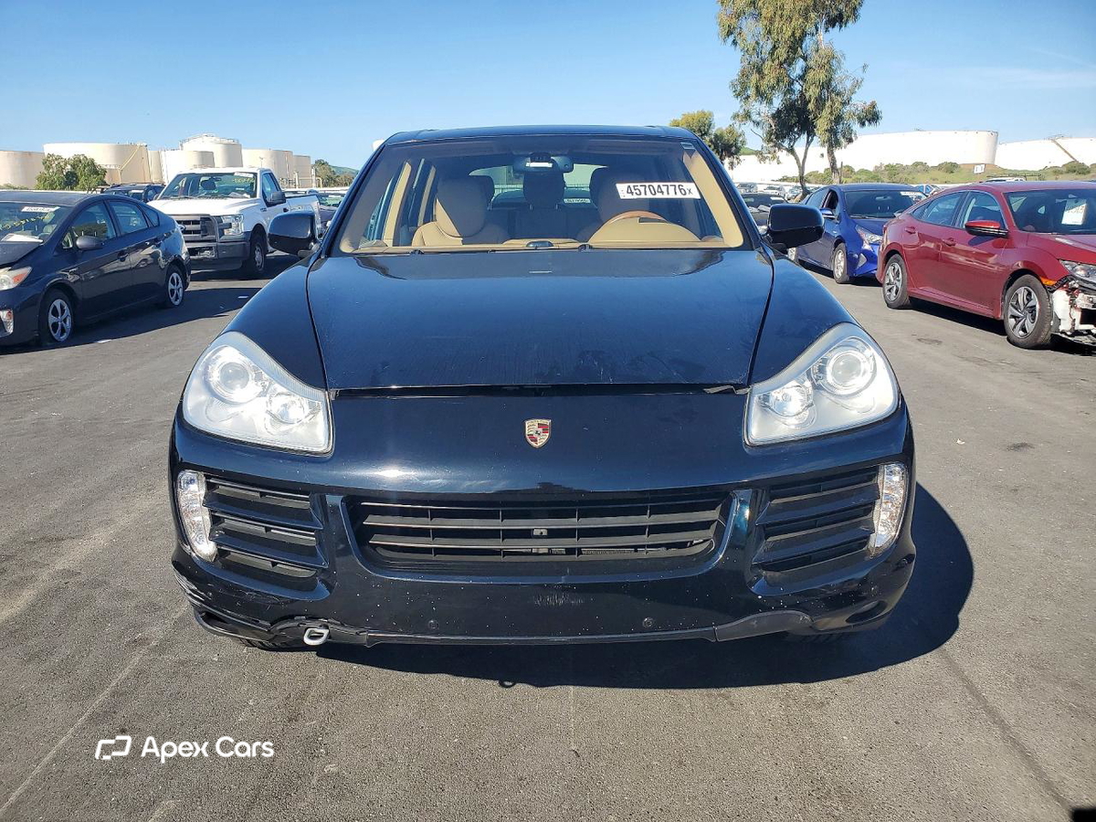 Porsche Cayenne 2010