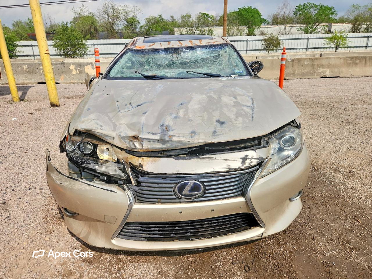 Lexus ES 2013