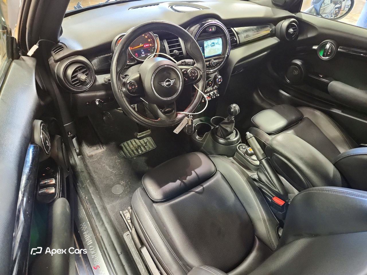 MINI Cooper 2019