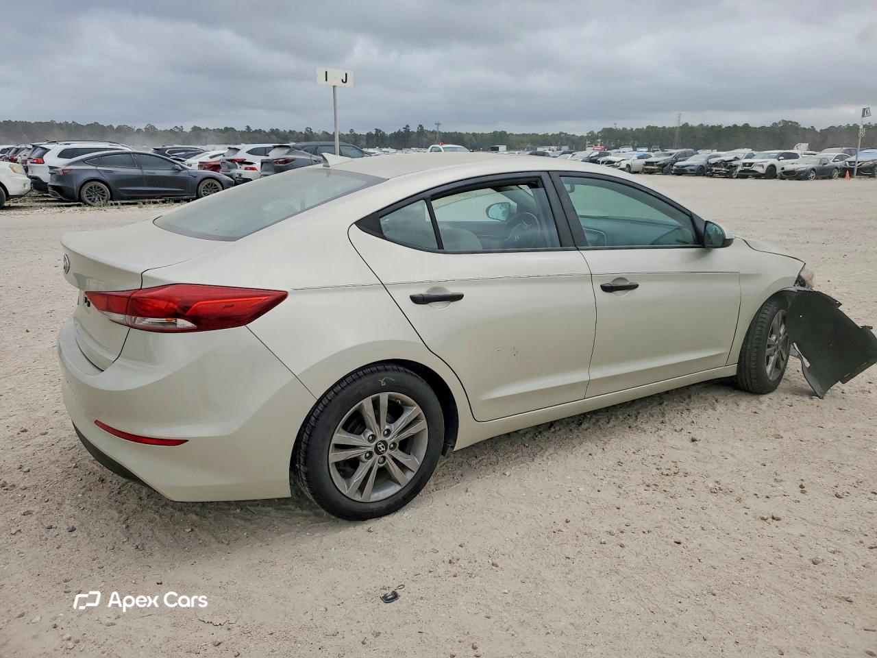 Hyundai Elantra 2017