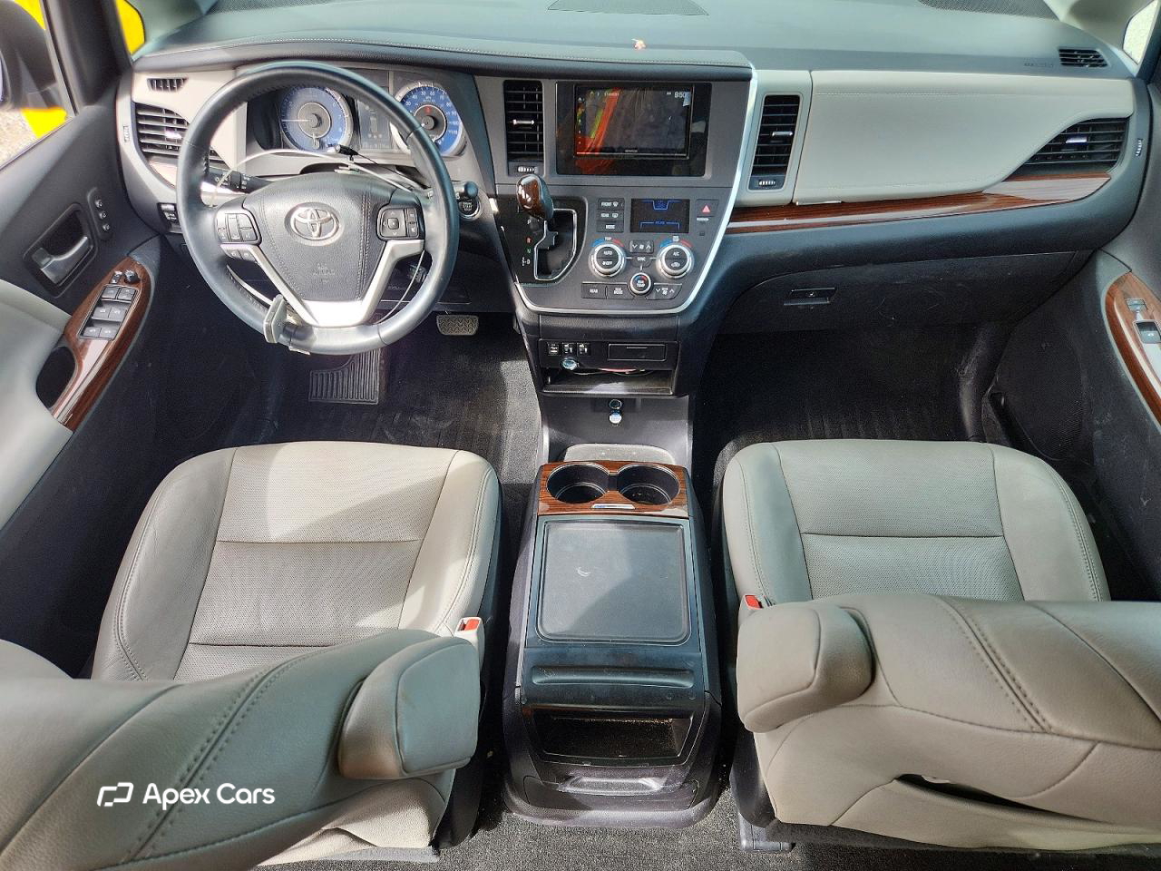 Toyota Sienna 2015