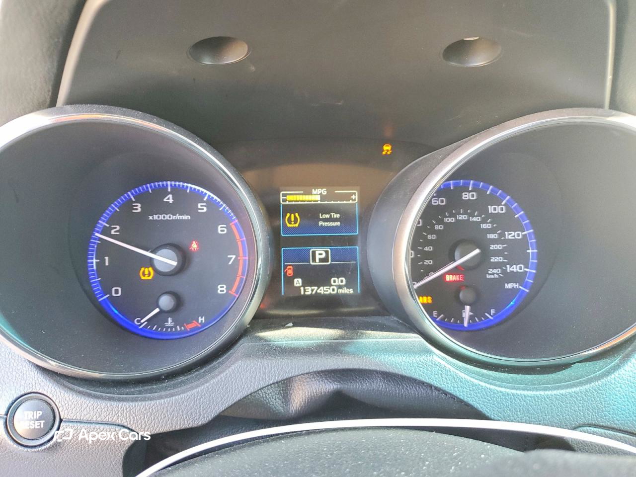 Subaru Legacy 2015