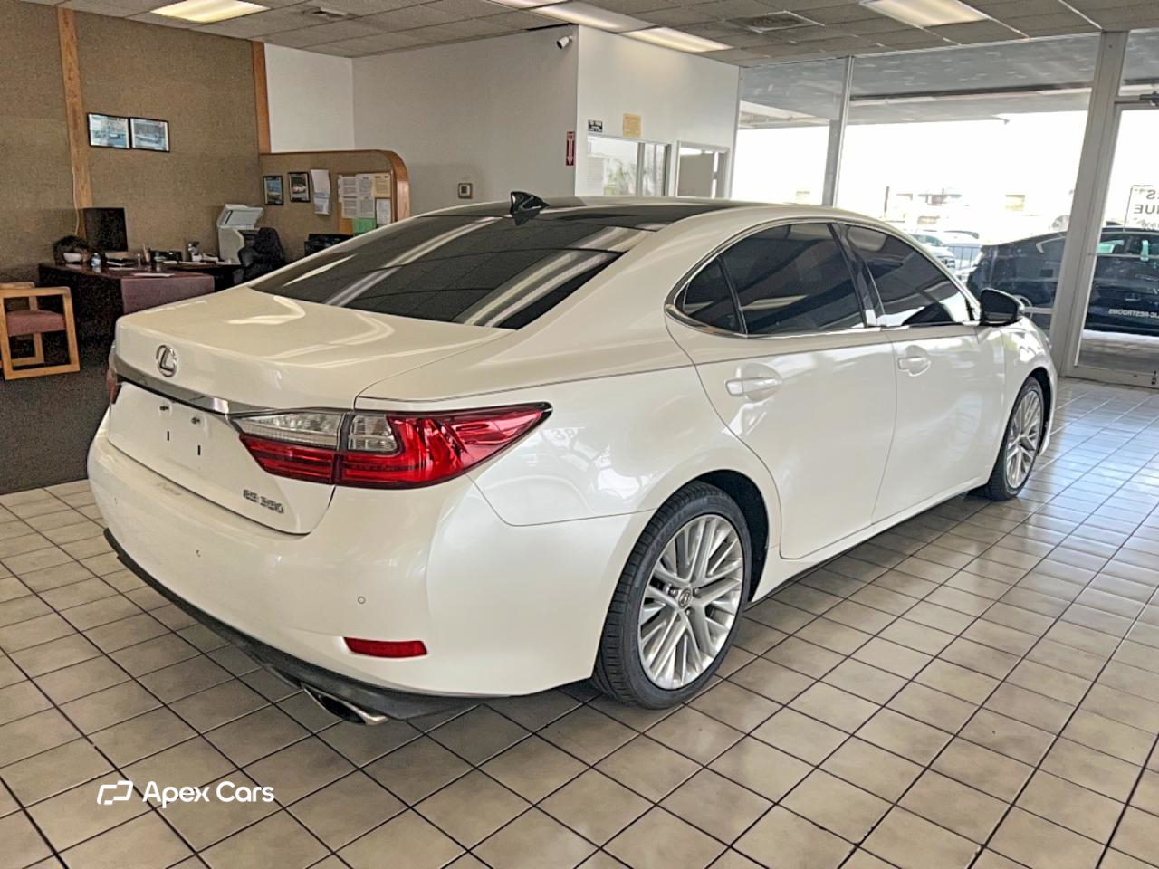 Lexus ES 2018