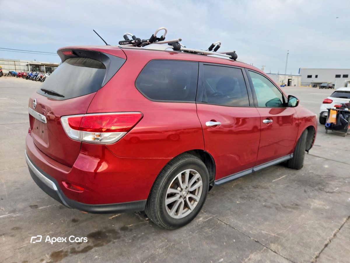 Nissan Pathfinder 2016