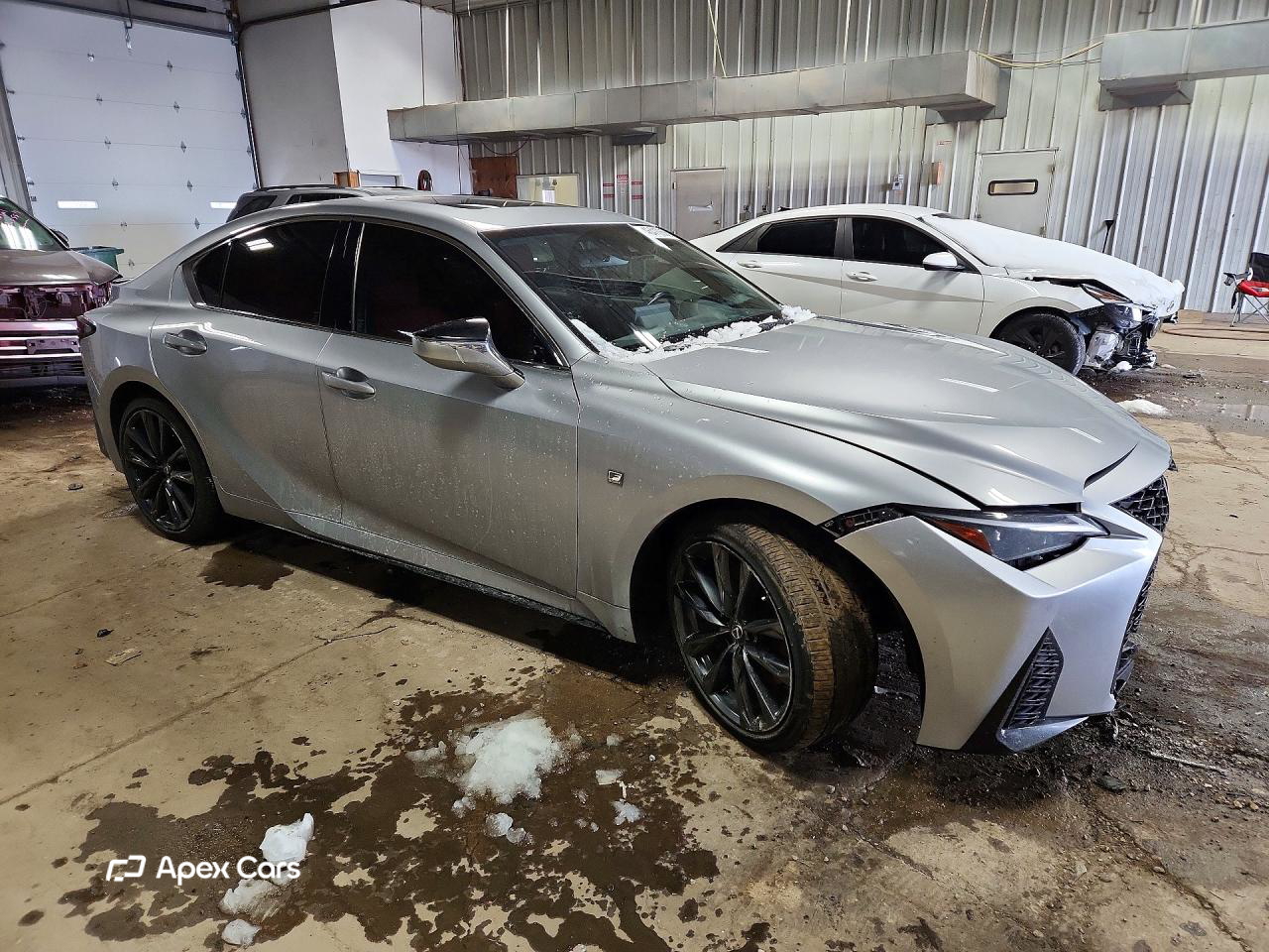 Lexus IS 2022