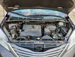 Toyota Sienna 2013