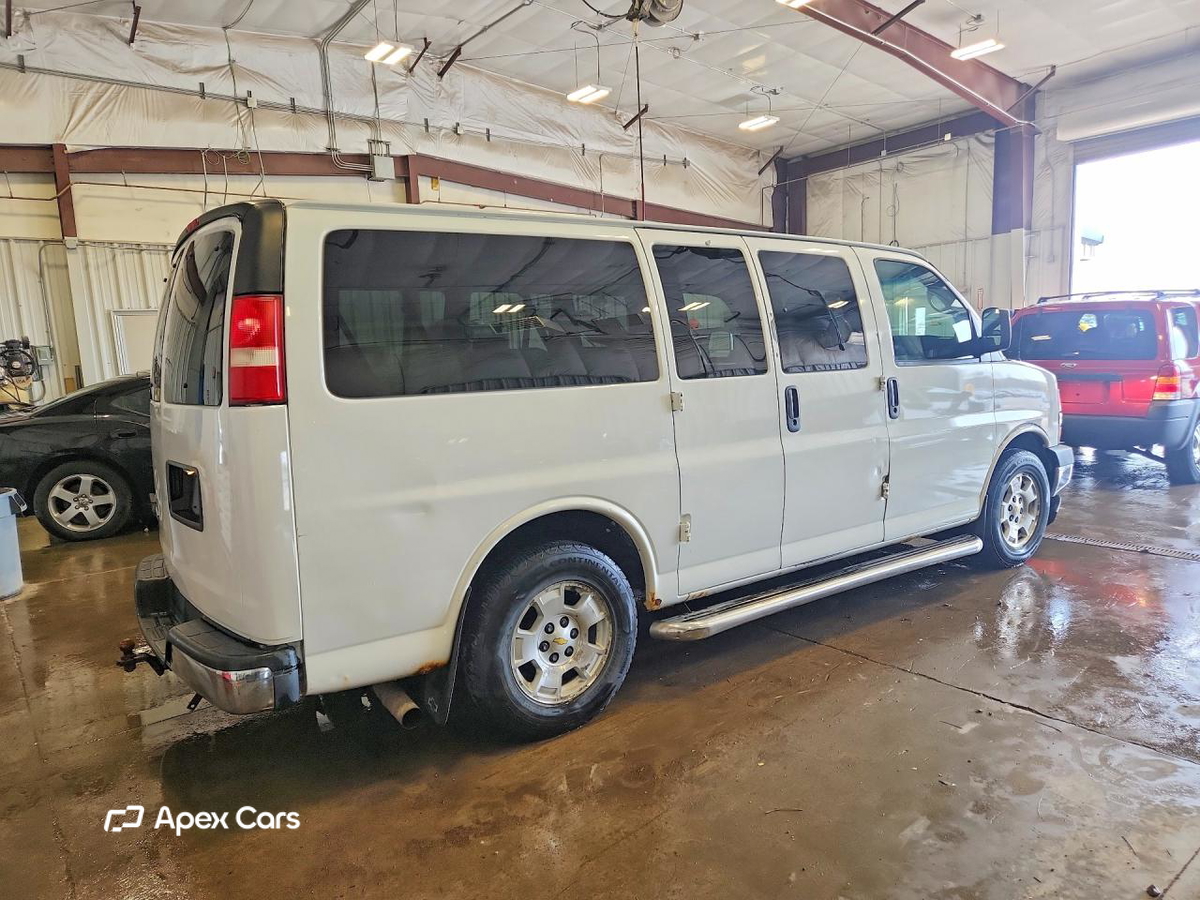 Chevrolet Express 2009