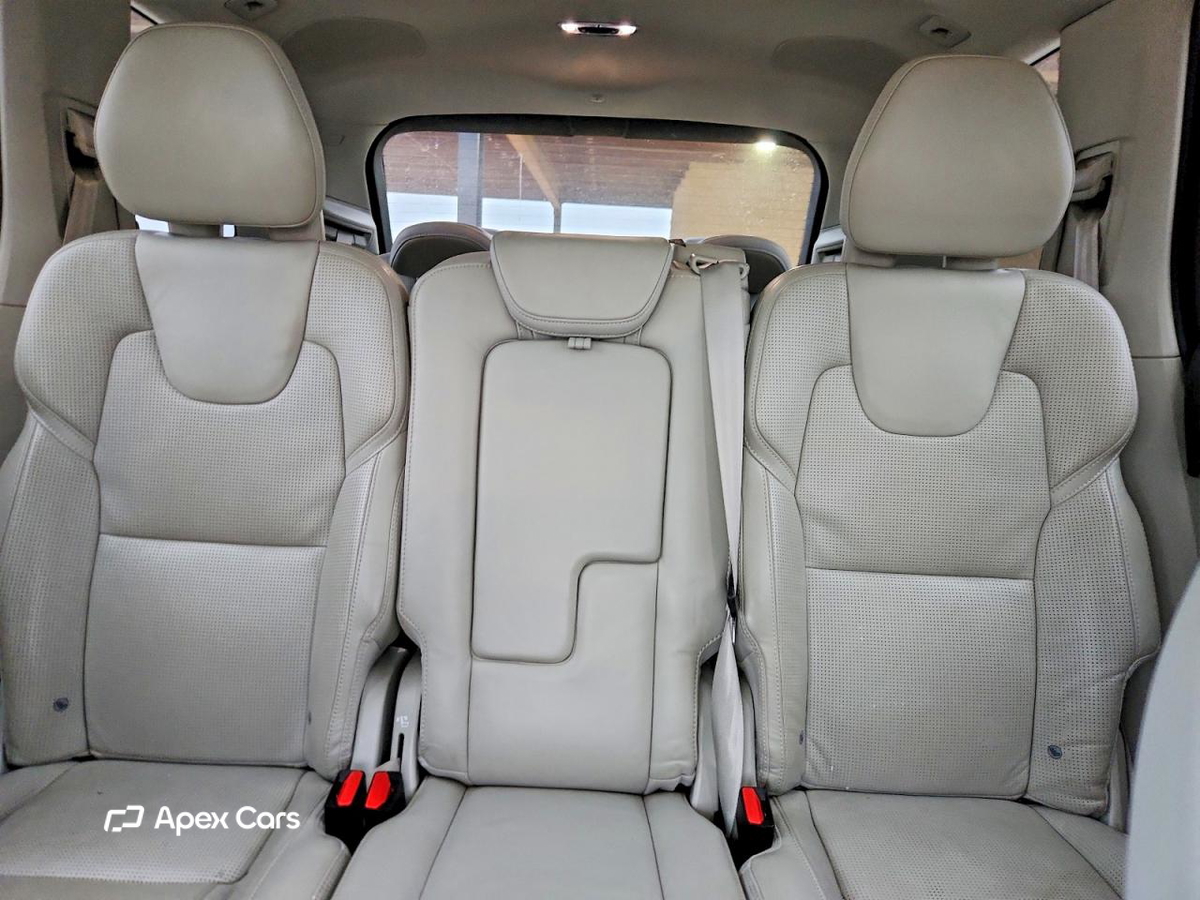 Volvo XC90 2019