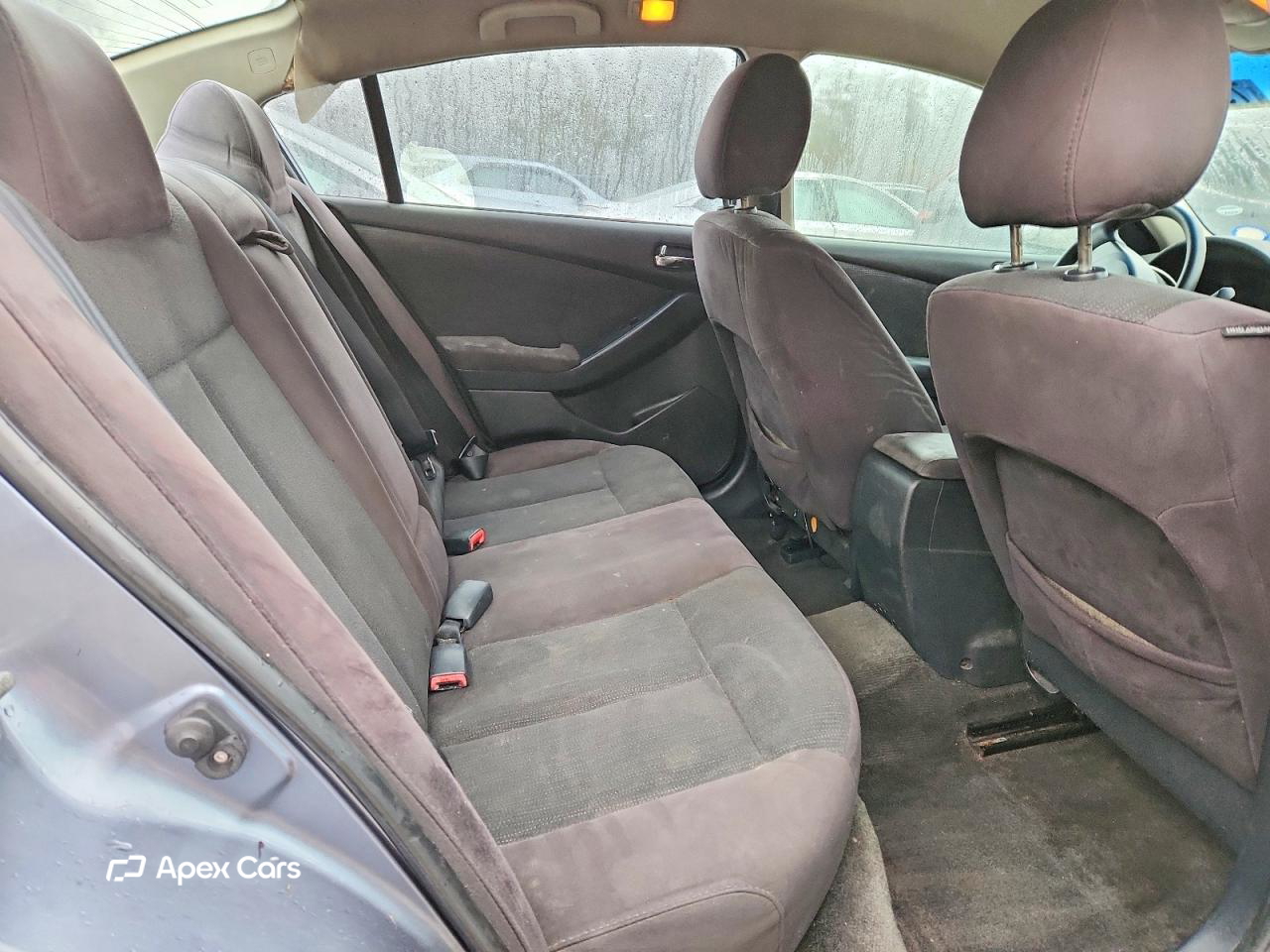 Nissan Altima 2011