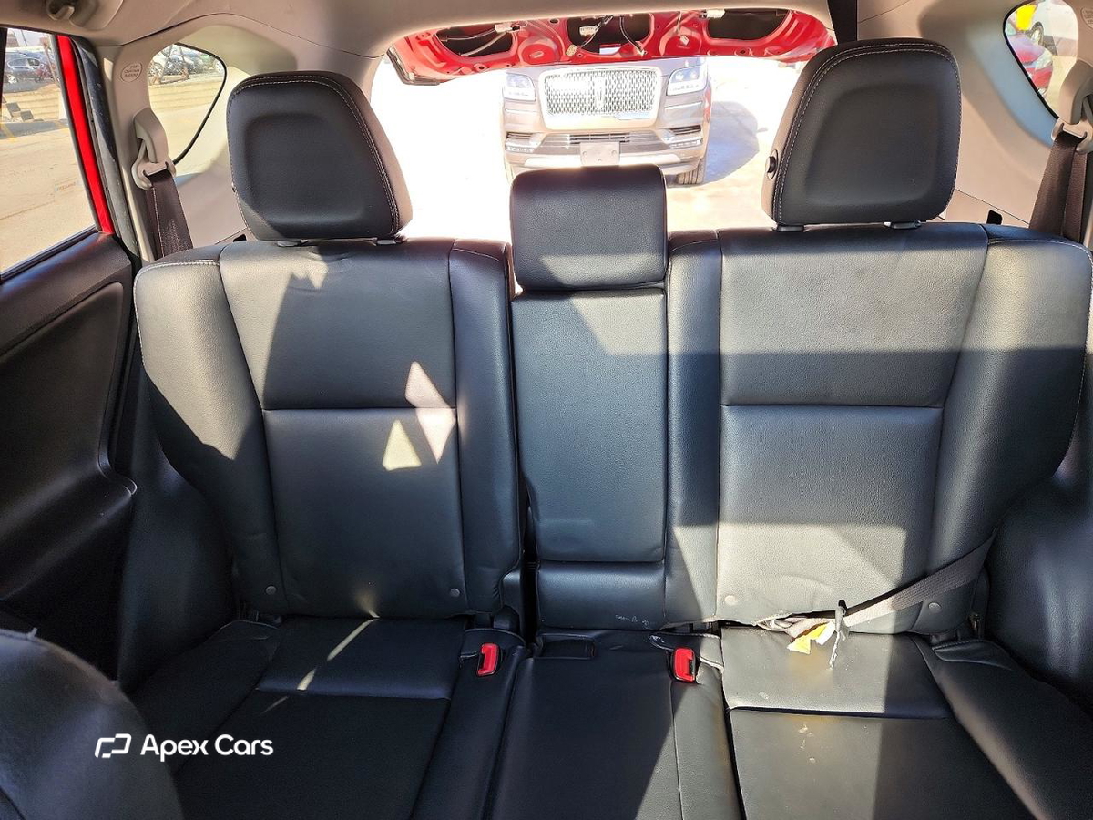 Toyota RAV 4 2015