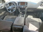 Nissan Pathfinder 2016