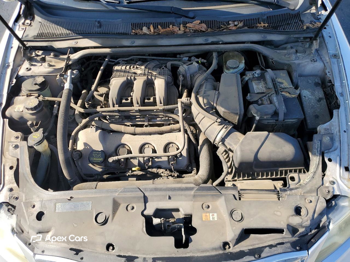 Ford Taurus 2011